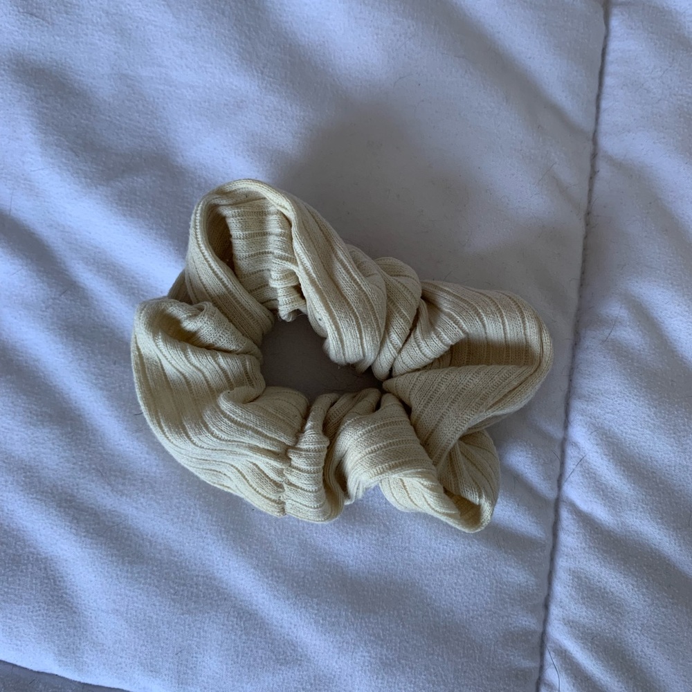 White Thick Scrunchie